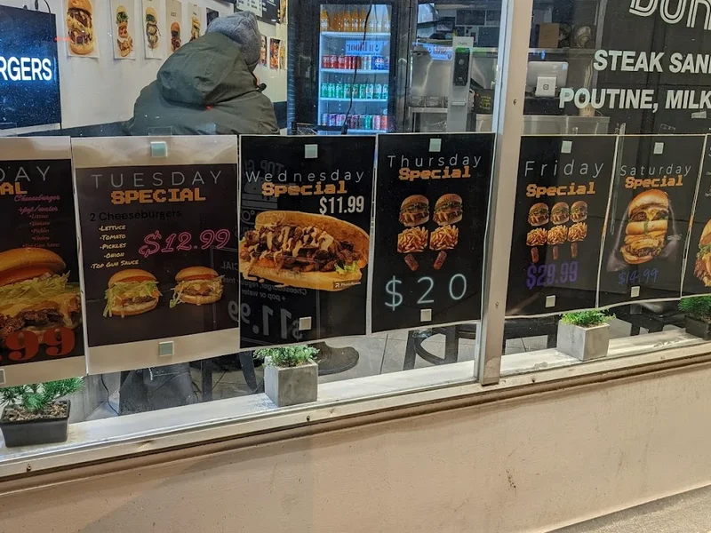 Top Gun Burger ( Bloor St West )