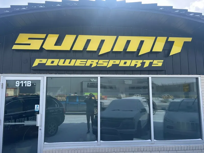 SUMMIT POWERSPORTS