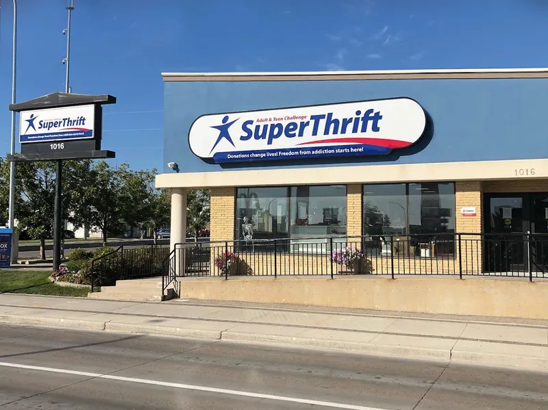 Adult & Teen Challenge Super Thrift Winnipeg