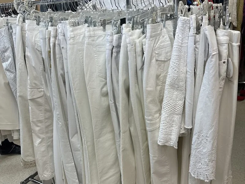 ClothesHorse Ladies' Consignment