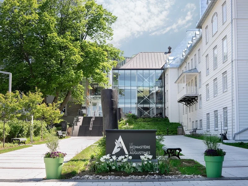 Le Monastère des Augustines