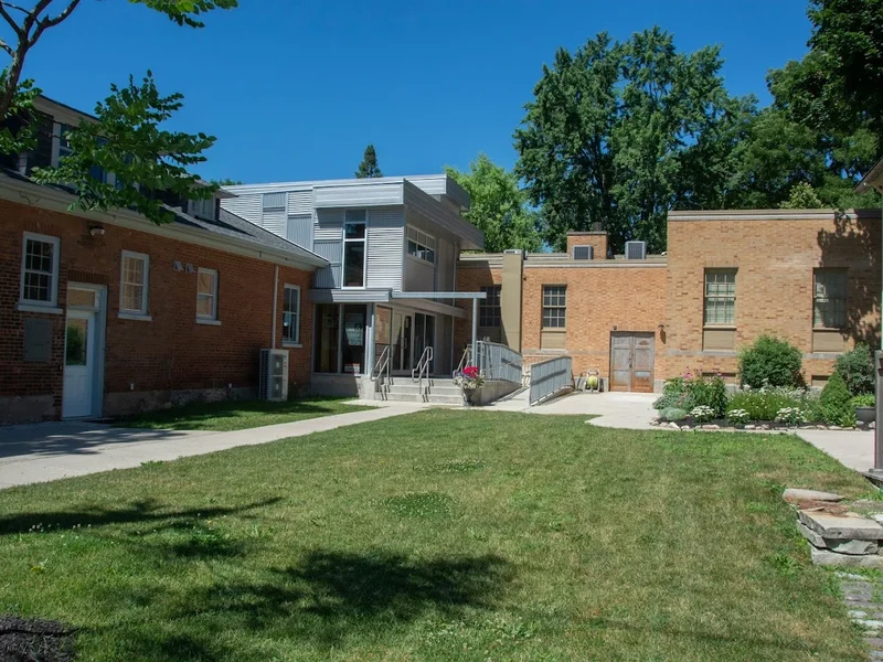 Dundas Museum & Archives