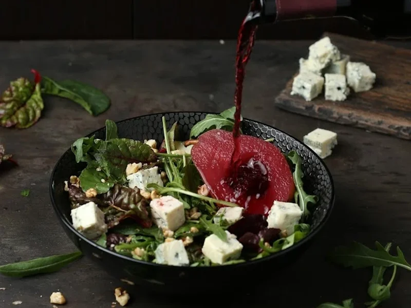 Chandelier Dine & Bar