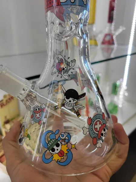 Bowness convenience Bong & Vape Store