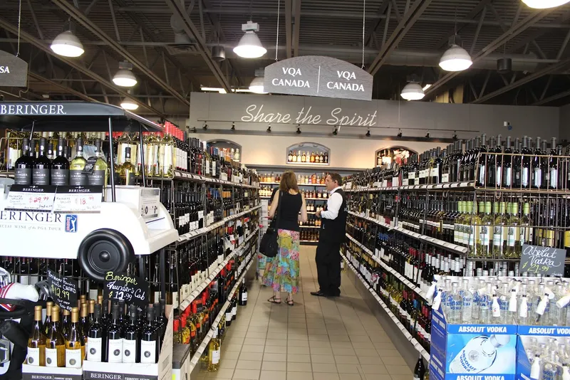 Crowfoot Wine & Spirits