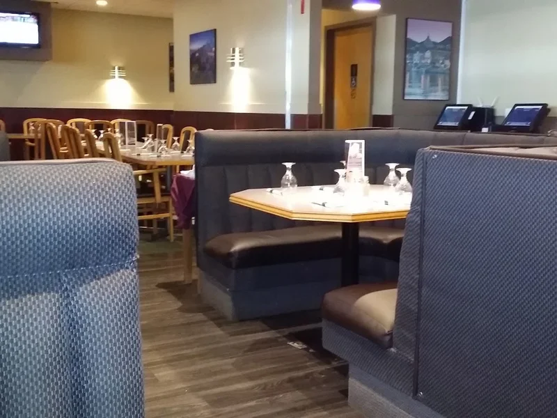 Regent Family Restaurant & Neighbourhood Pub