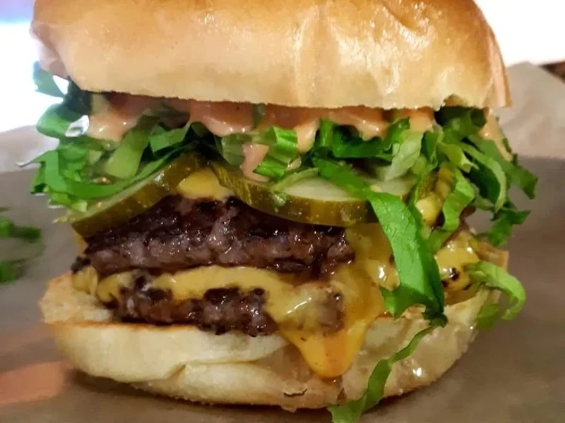Mamo Burger Bar