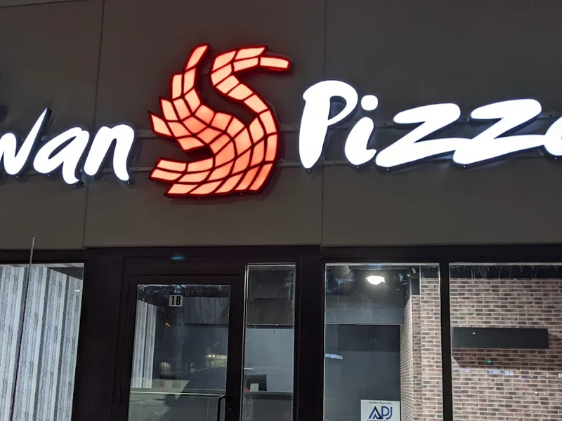 Red Swan Pizza