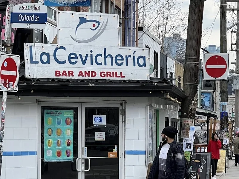 La Cevichería Bar & Grill