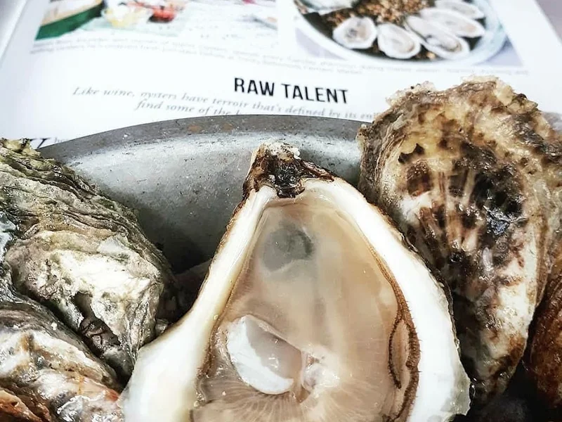 Island Oysters Restaurant & Bar