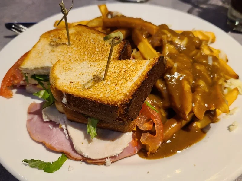 Regent Family Restaurant & Neighbourhood Pub