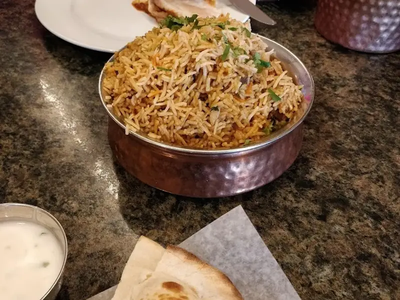 Aachys Chettinad Dosa And Curry Palace