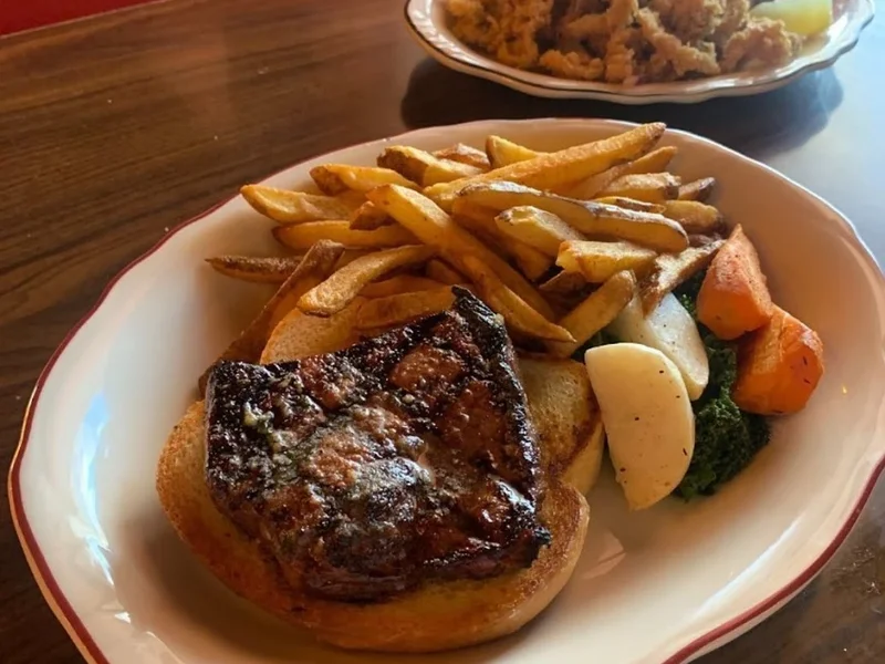 Nick's Steakhouse & Pizza