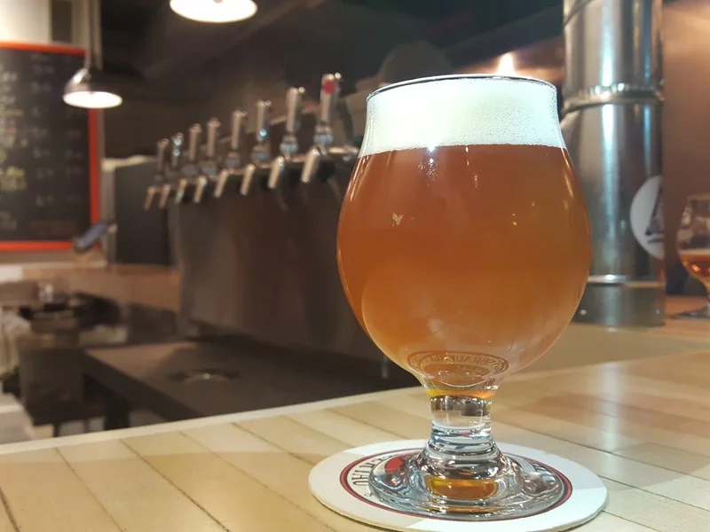 Charm School Pub / Unfiltered Brewing Taproom