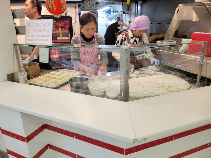 R & H Chinese Food