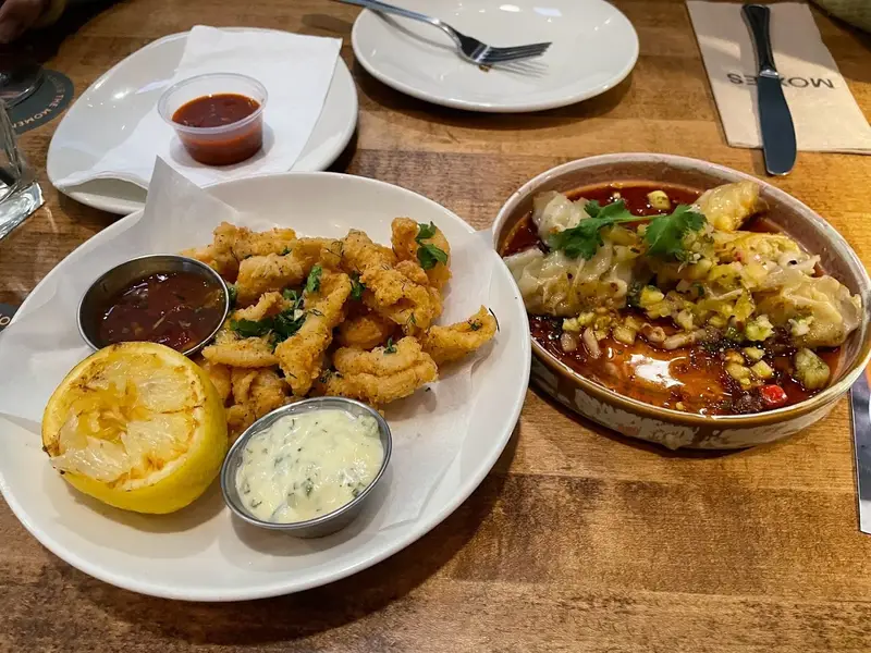 Moxies Bramalea City Centre Restaurant