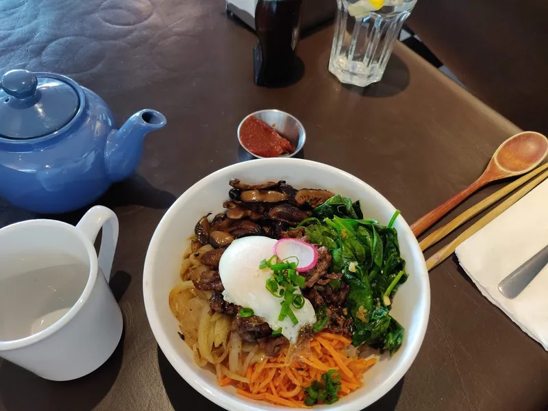 Thunderbird Korean Fried Chicken on Cook st