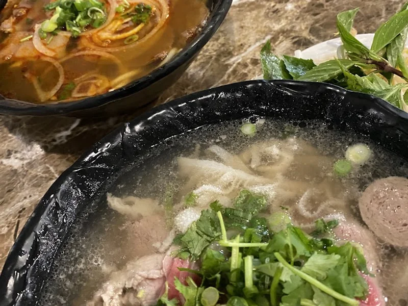 Restaurant I Am Pho Laval