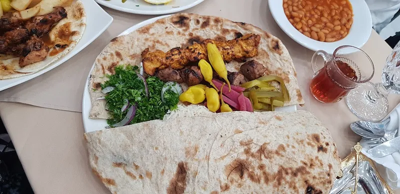 Layalina Restaurant