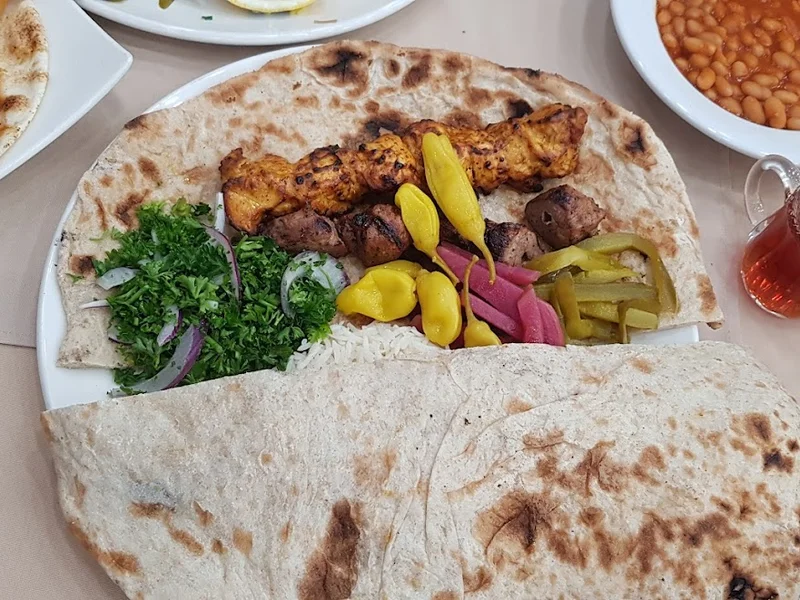 Layalina Restaurant