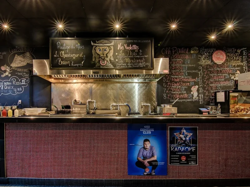 Le Poutine Bar Laval