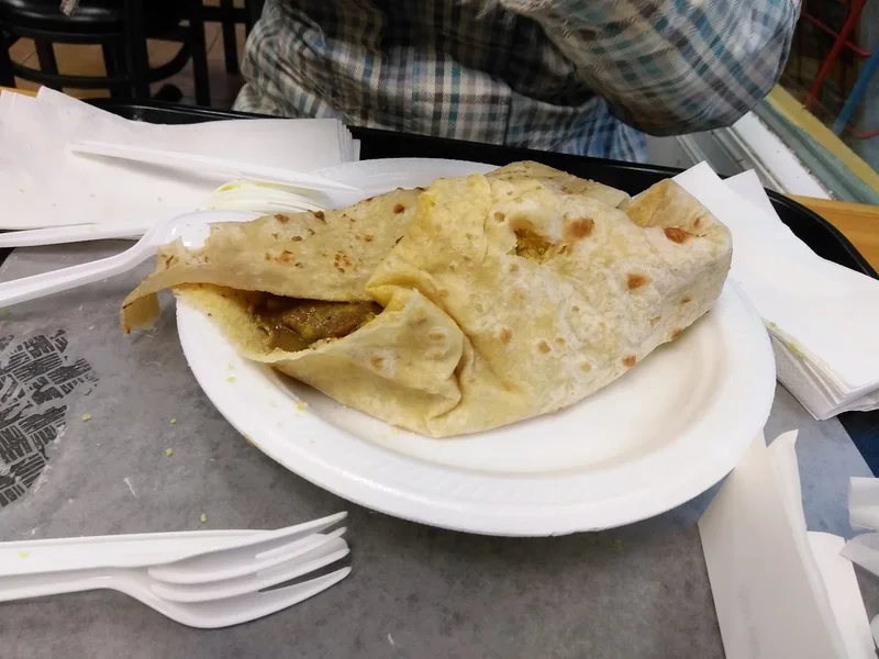 Dave's Drupatis Roti & Doubles/ Busy Corner Restaurant &Lounge