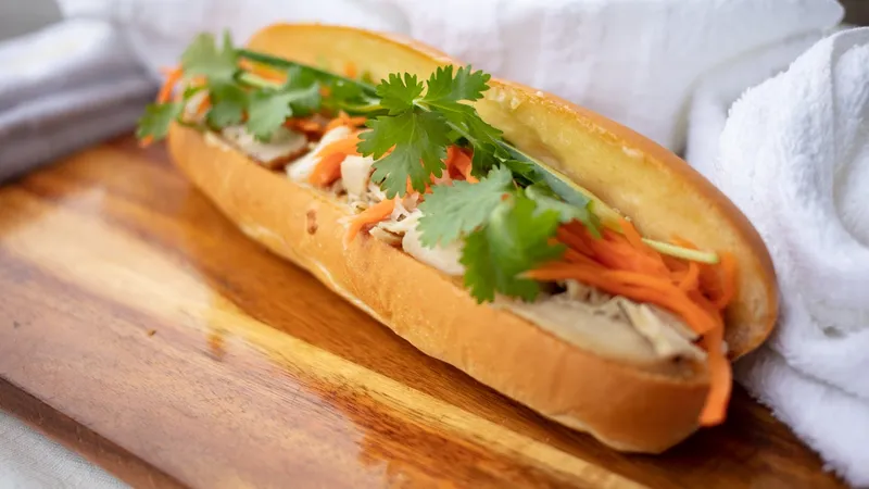 Banh Mi Mai Lan