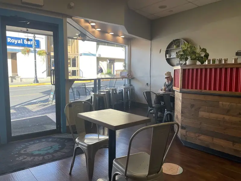 Ironworks Cafe & Creperie