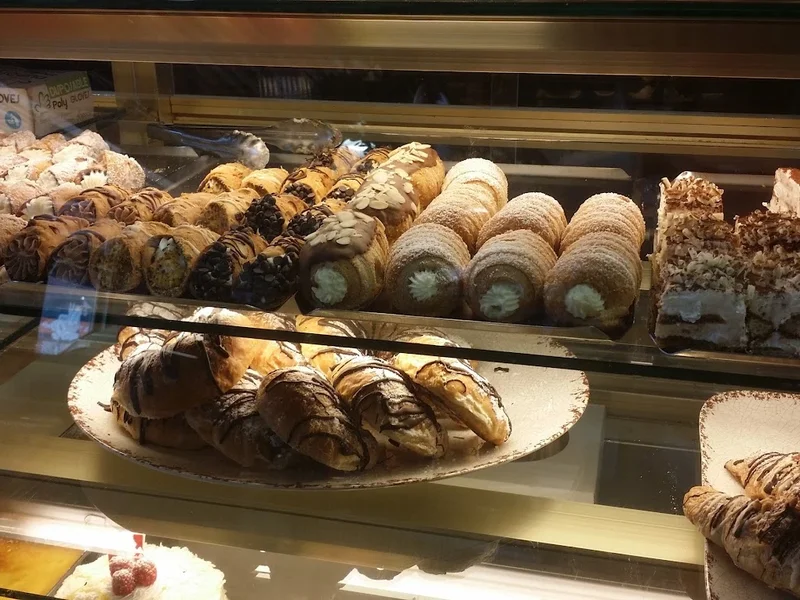 Lazio Italian Bakery & Deli Ltd