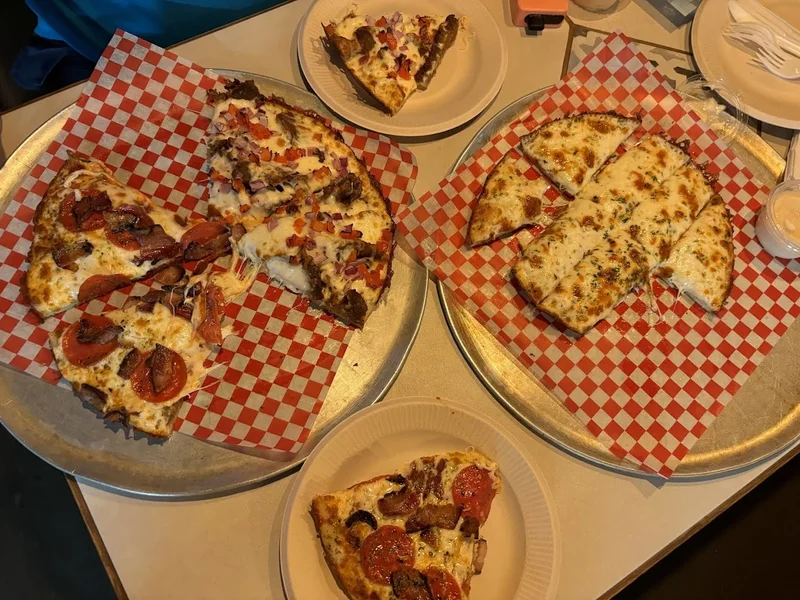 Nayya Pizza and Grill