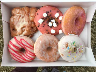 Top 5 donuts in Macewan Edmonton