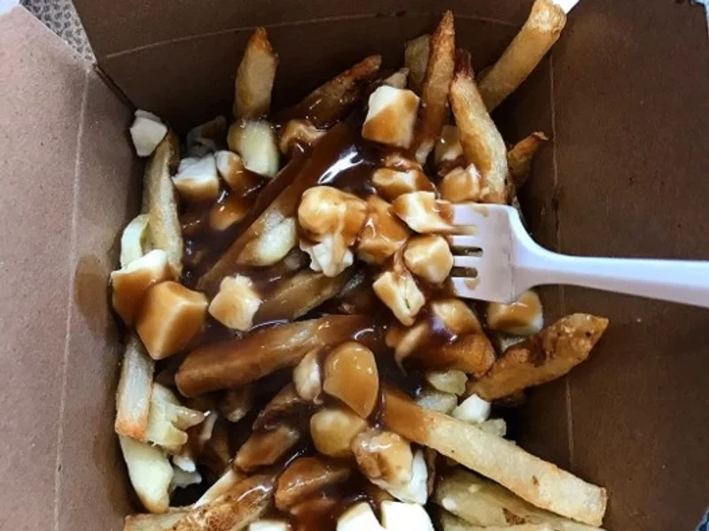 New York Fries - Rideau Centre
