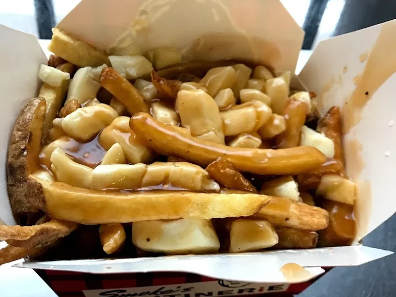 Smoke's Poutinerie Ottawa