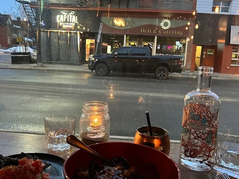 Thr33's Co. Snack Bar