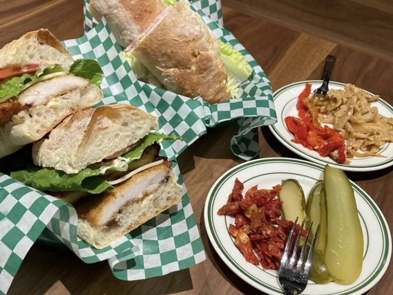 Clarke Café (Kirkland)