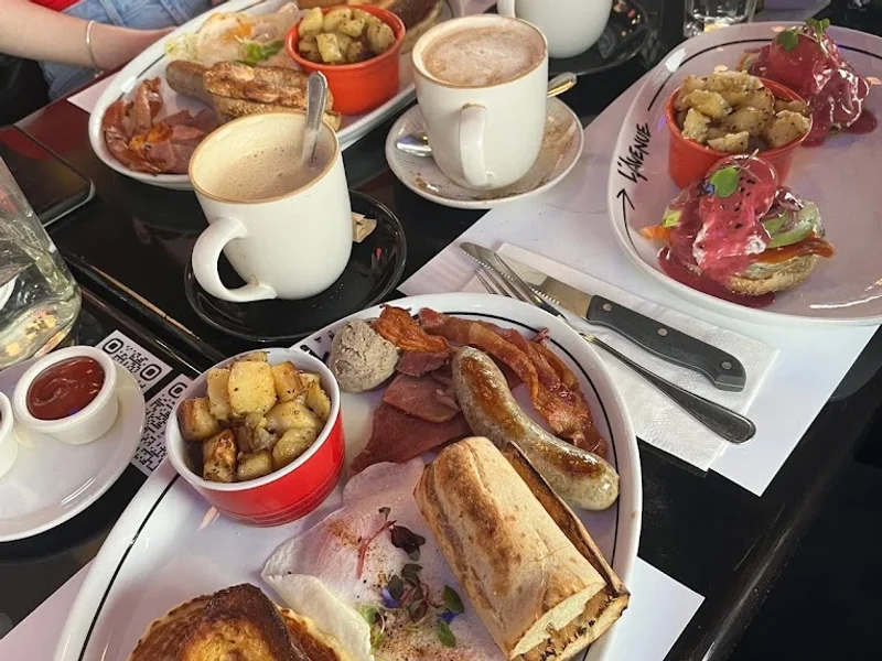 Restaurant L'Avenue Laval