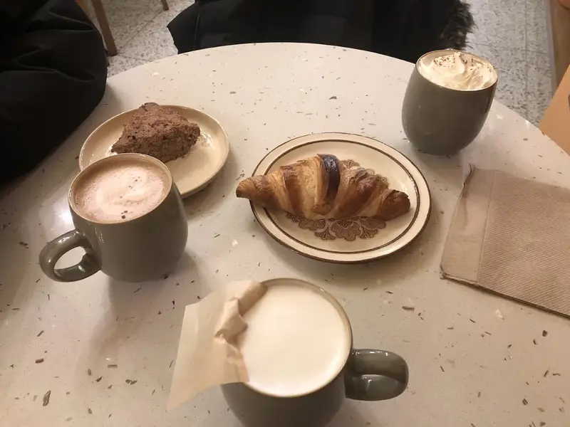 Ten Toes Coffee House