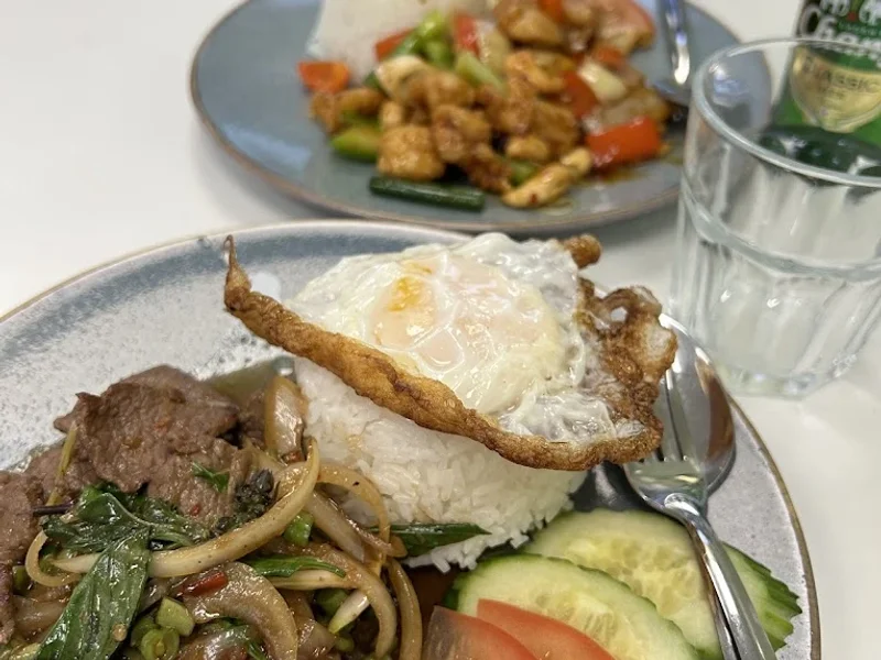 Tissy's Bistro - Authentic Thai Food