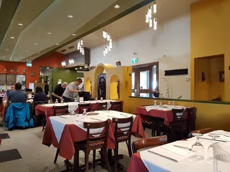 Best of 10 Indian restaurants in Gloucester Ottawa