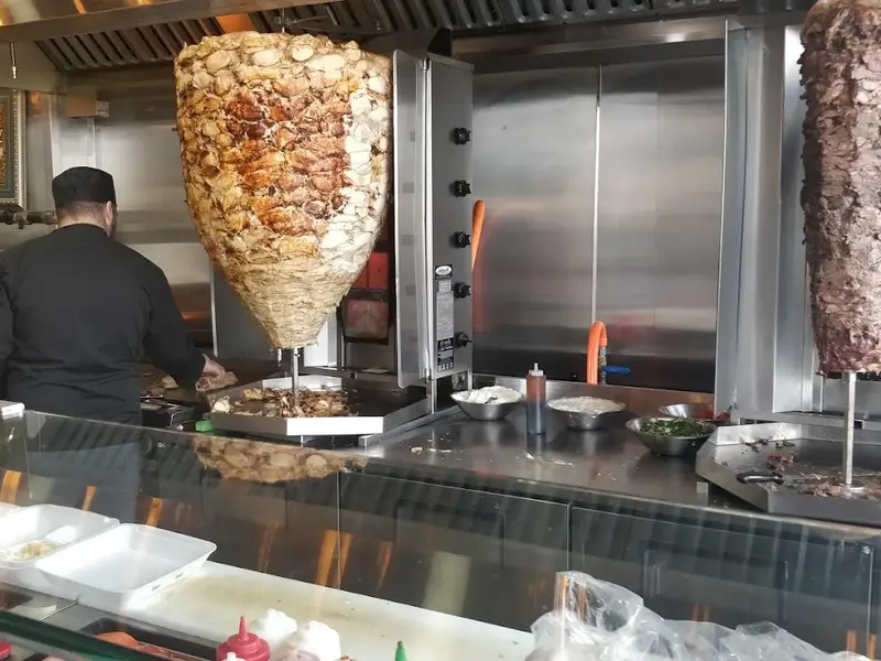Shawarma Royale