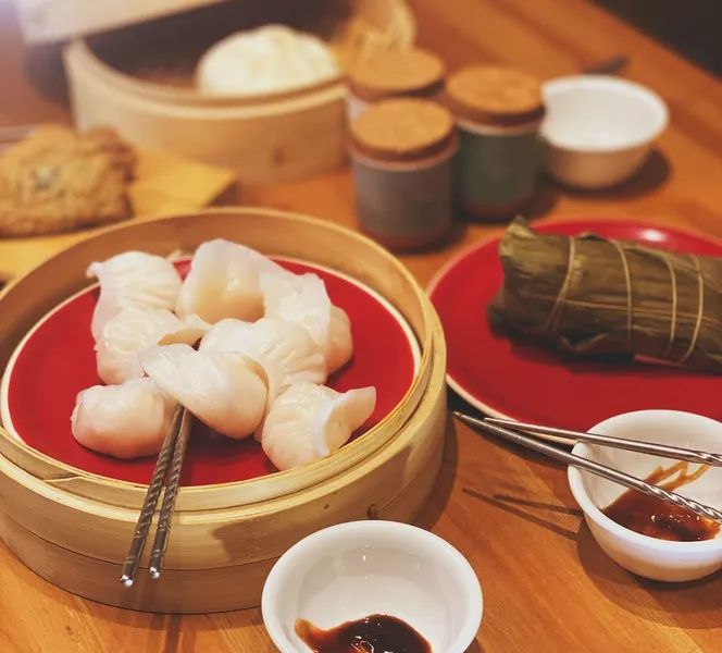 Kam Wai Dim Sum 金威點心