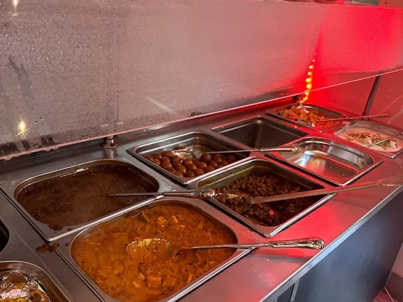 Khana Peena: Indian Restaurant 24-Hour Buffet, Italian Pizza, Dine-In, and Online Orders Canada