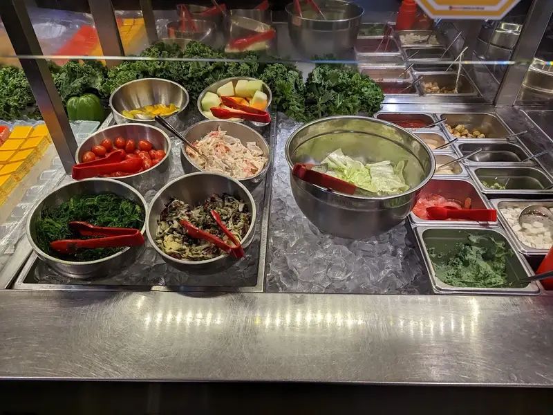168 Sushi Buffet