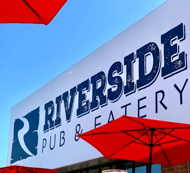 Riverside Pub & Eatery