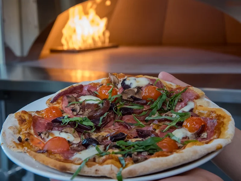 Rocky Mountain Flatbread, Main Street