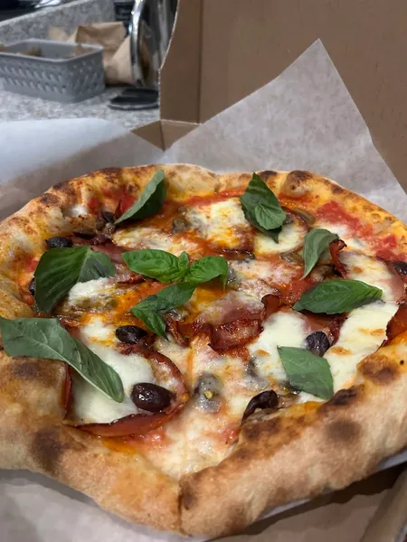 Napoletana Pizza Restaurant