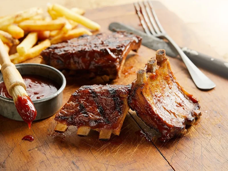 Chuck's Roadhouse Bar & Grill