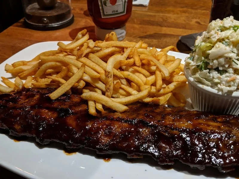 Bâton Rouge Grillhouse & Bar