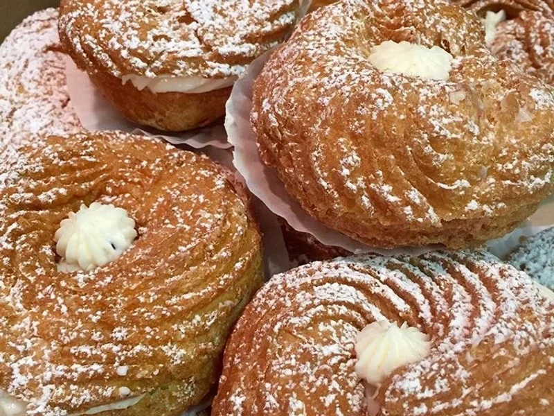 Boulangerie Patisserie Lasalle