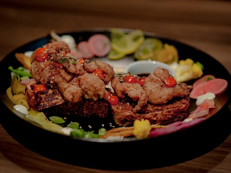 STUDIO EAST Asian Gastropub